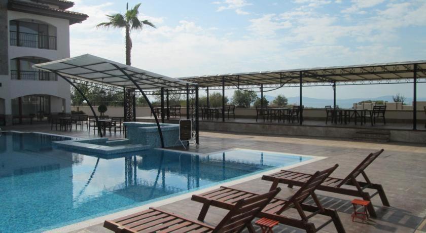 Sarafovo D&V Apartments Burgas Екстер'єр фото