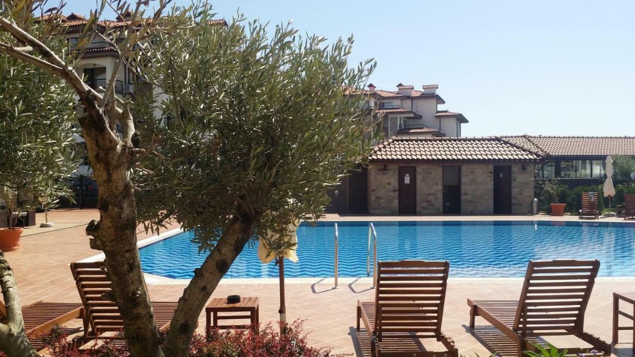 Sarafovo D&V Apartments Burgas Екстер'єр фото