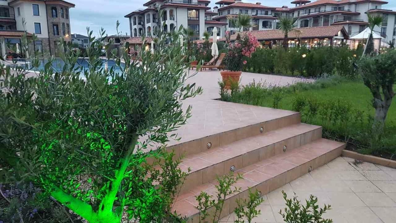 Sarafovo D&V Apartments Burgas Екстер'єр фото